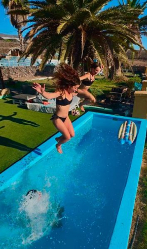 TwinFin Yoga y SurfCamp